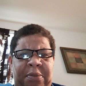 Meet your Posher, Yvonne